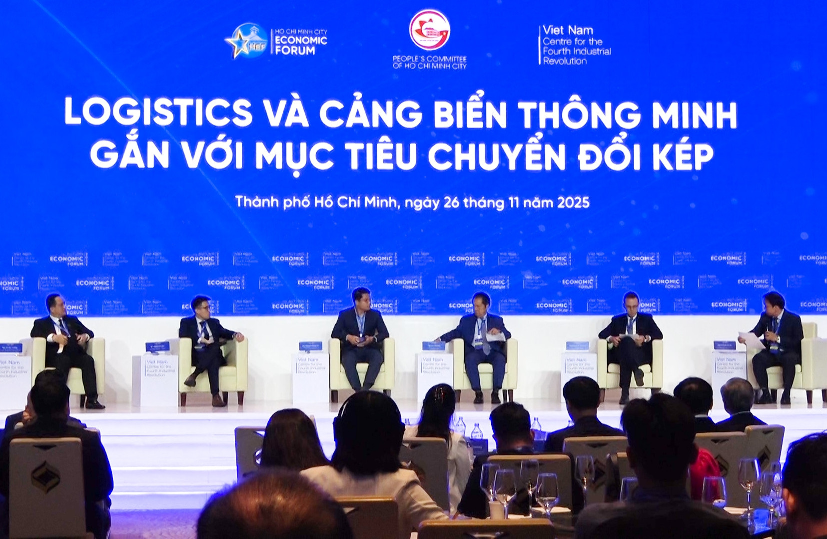 TPHCM thúc đẩy chiến lược chuyển đổi kép trong logistics và cảng biển hiện đại