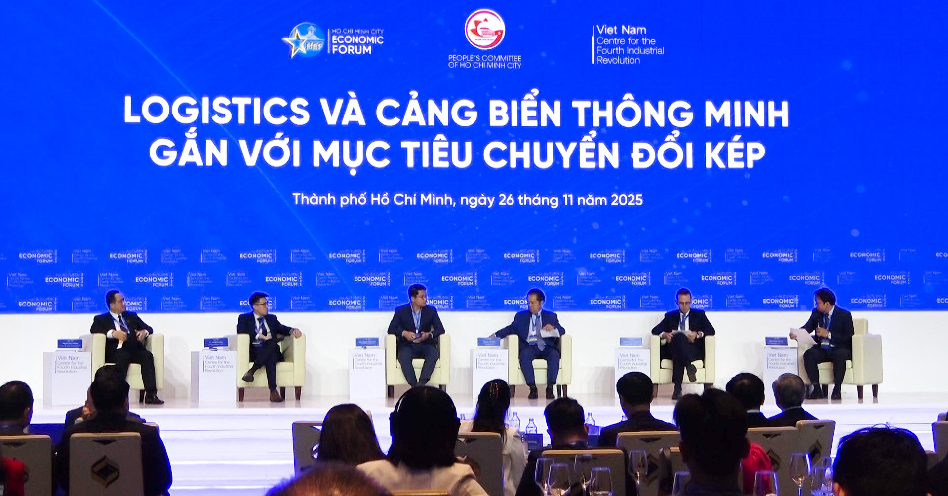 TPHCM thúc đẩy chiến lược chuyển đổi kép trong logistics và cảng biển hiện đại