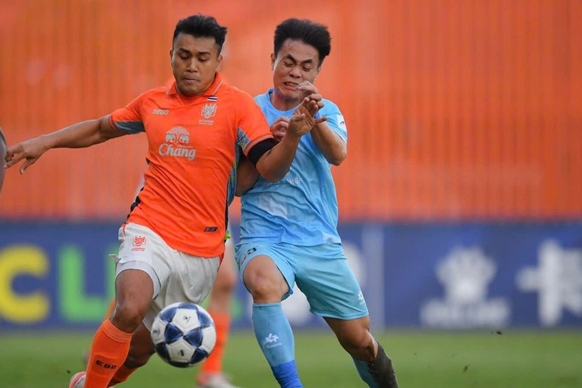 Thủ môn mắc lỗi, Nam Định thua đau đội bóng Thái Lan phút bù giờ