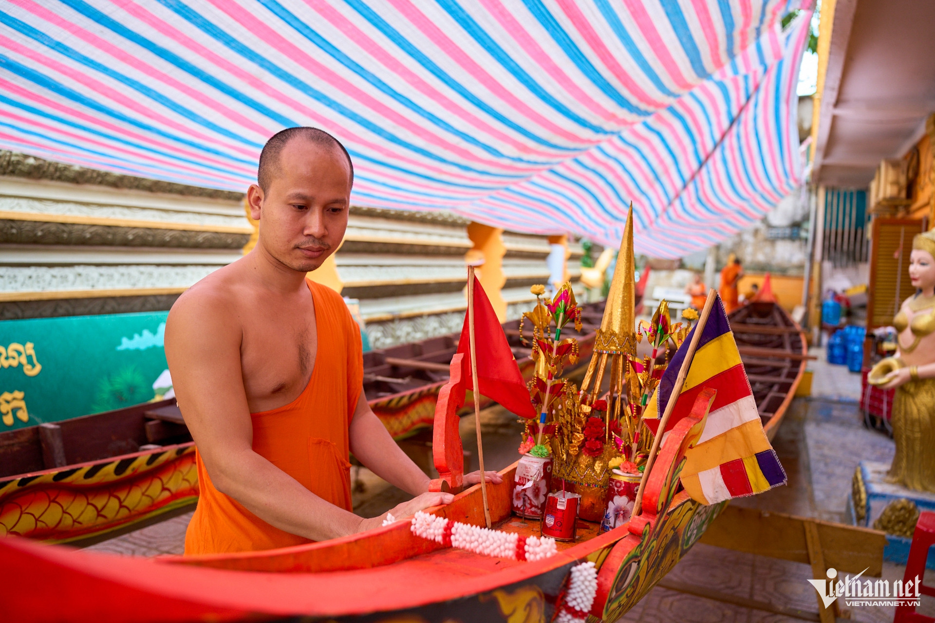 W-khmer, lễ cúng trăng 8.jpg