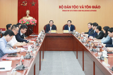 Bộ trưởng Đào Ngọc Dung: Tỉnh Sơn La cần lấy người dân làm trọng tâm phát triển