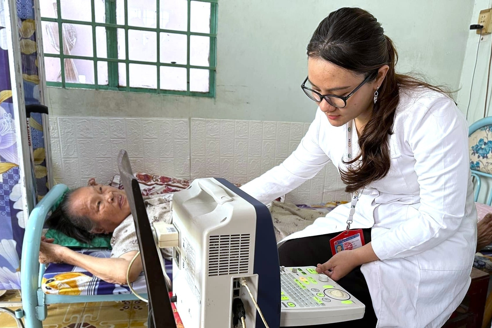 Hàng nghìn người cao tuổi TP.HCM được tầm soát sức khỏe miễn phí