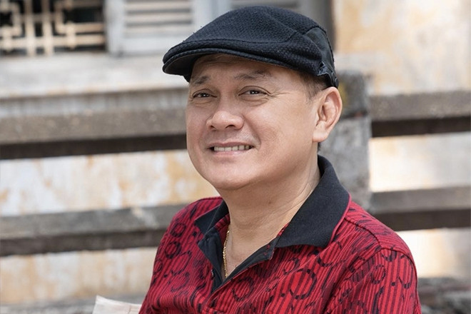 NSƯT Hữu Châu U60 độc thân nhưng không cô đơn