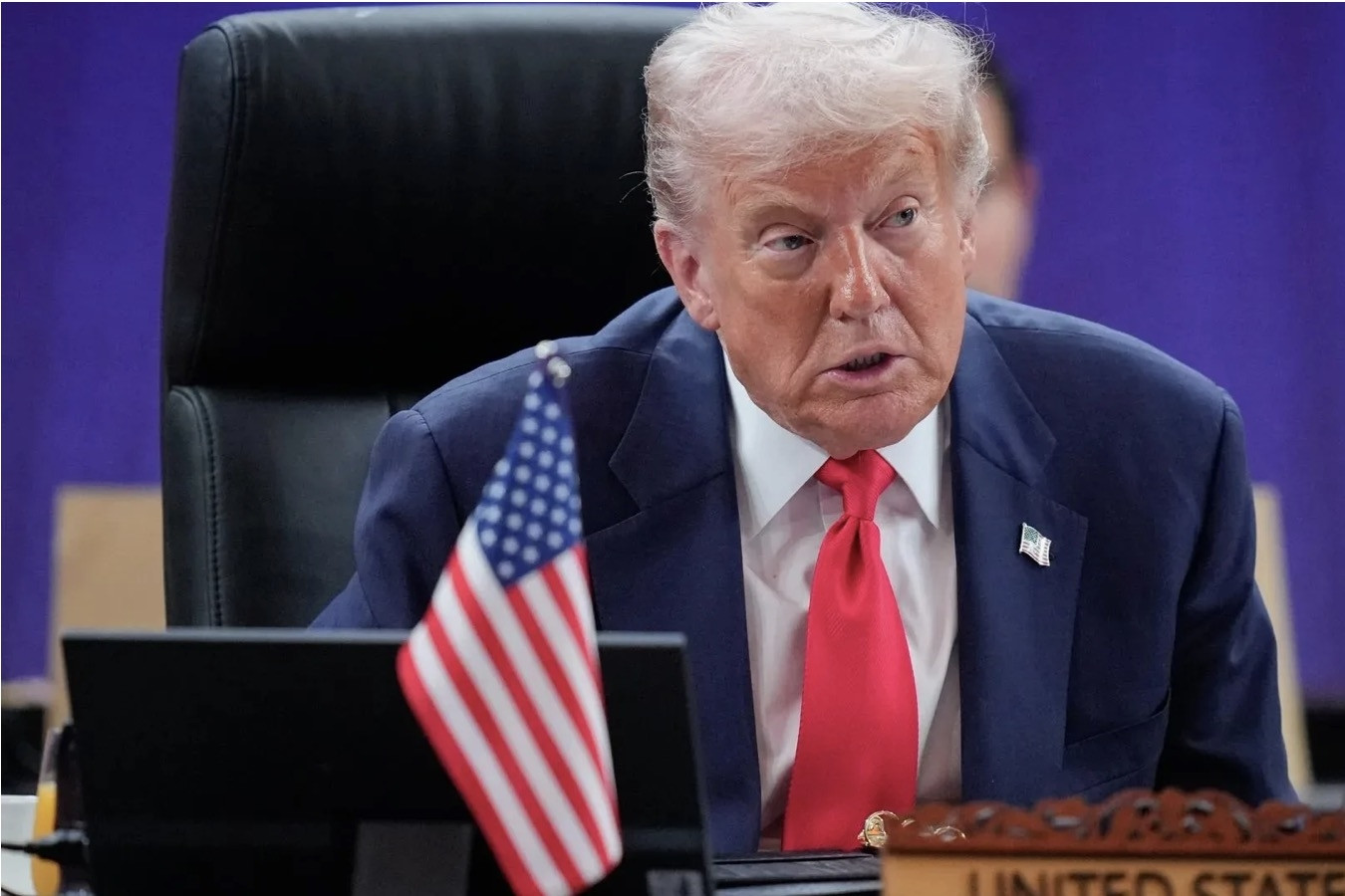 Ông Trump tiết lộ Mỹ sẽ sớm triển khai hoạt động bằng đường bộ ở Venezuela