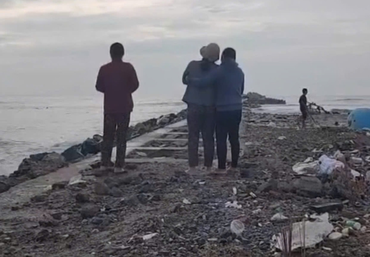 Tìm thấy thi thể ngư dân bị sóng cuốn mất tích ở Lâm Đồng..jpg