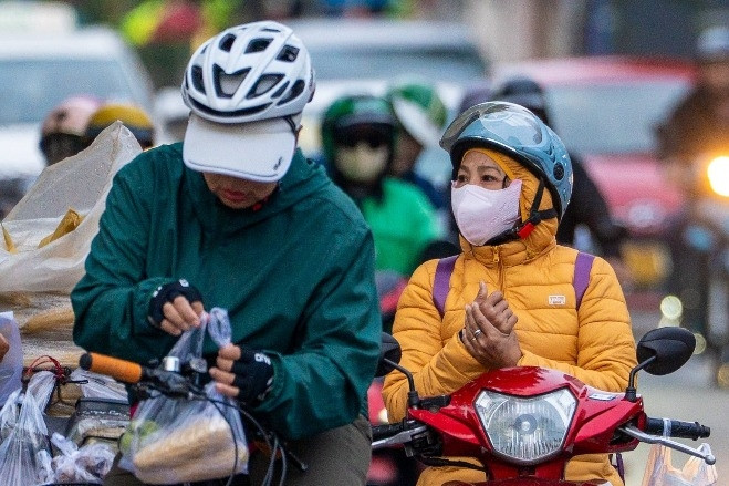 TPHCM lạnh hiếm thấy: Vì sao nhiệt độ xuống 19 độ C, bao giờ kết thúc?