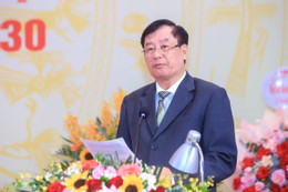 z72703478662607ef33c65c1a9171b8f6792e041365622 1764297945468867653718.jpg