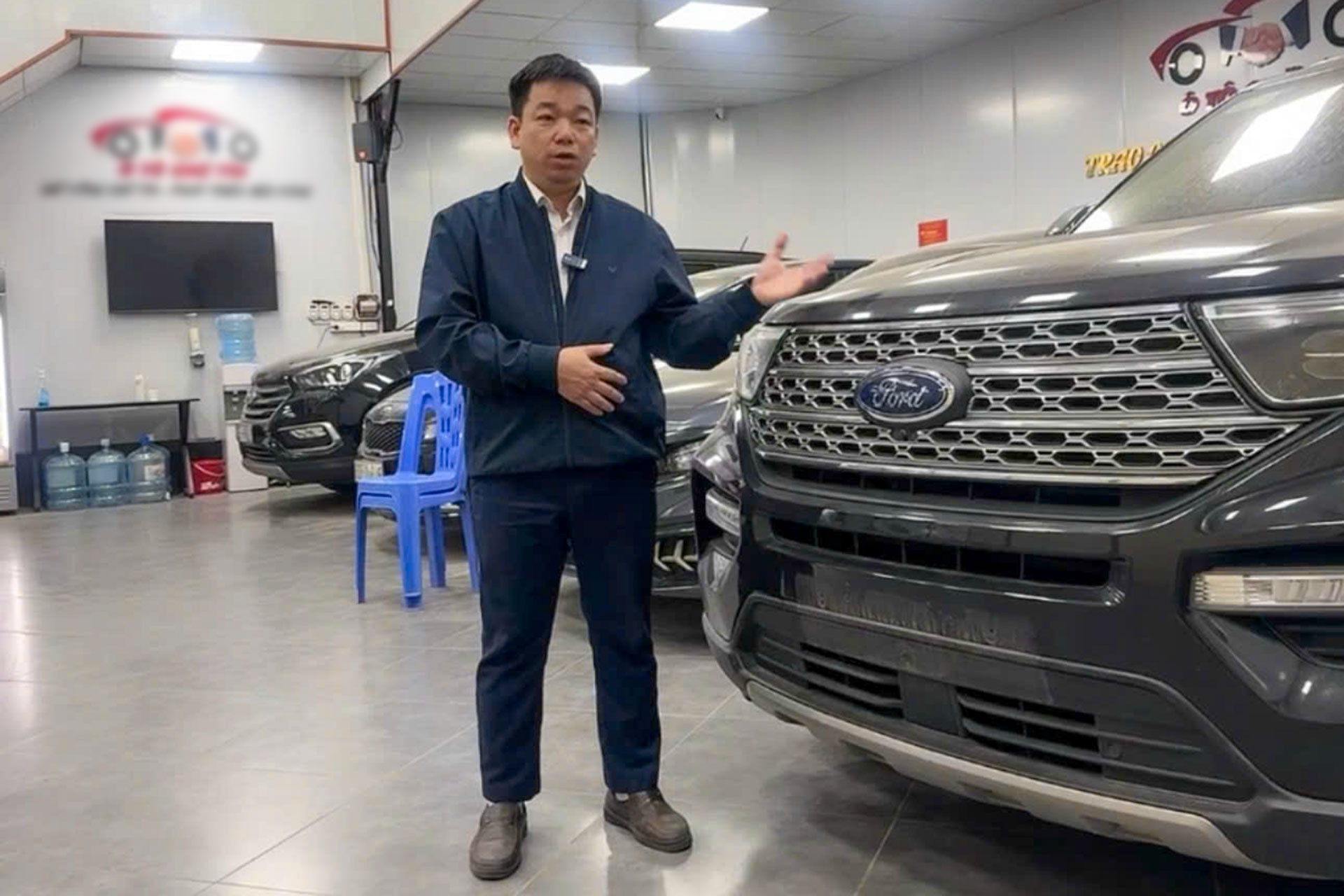 &apos;Check xe&apos; Ford bị tai nạn vẫn kết luận &apos;nguyên bản&apos;, gara nhận lỗi xin mua lại