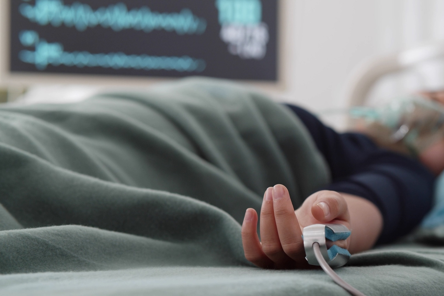 Chưa tiêm vắc xin, thanh thiếu niên dễ mắc não mô cầu