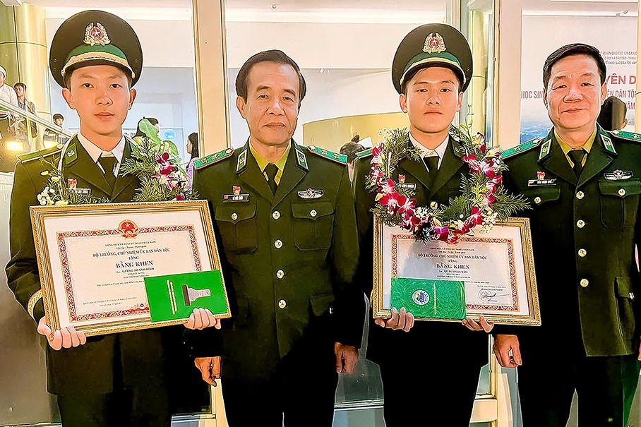 Dấu ấn áo xanh Biên phòng tại Lễ tuyên dương học sinh, sinh viên, thanh niên DTTS