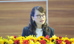 Giáo sư Mai