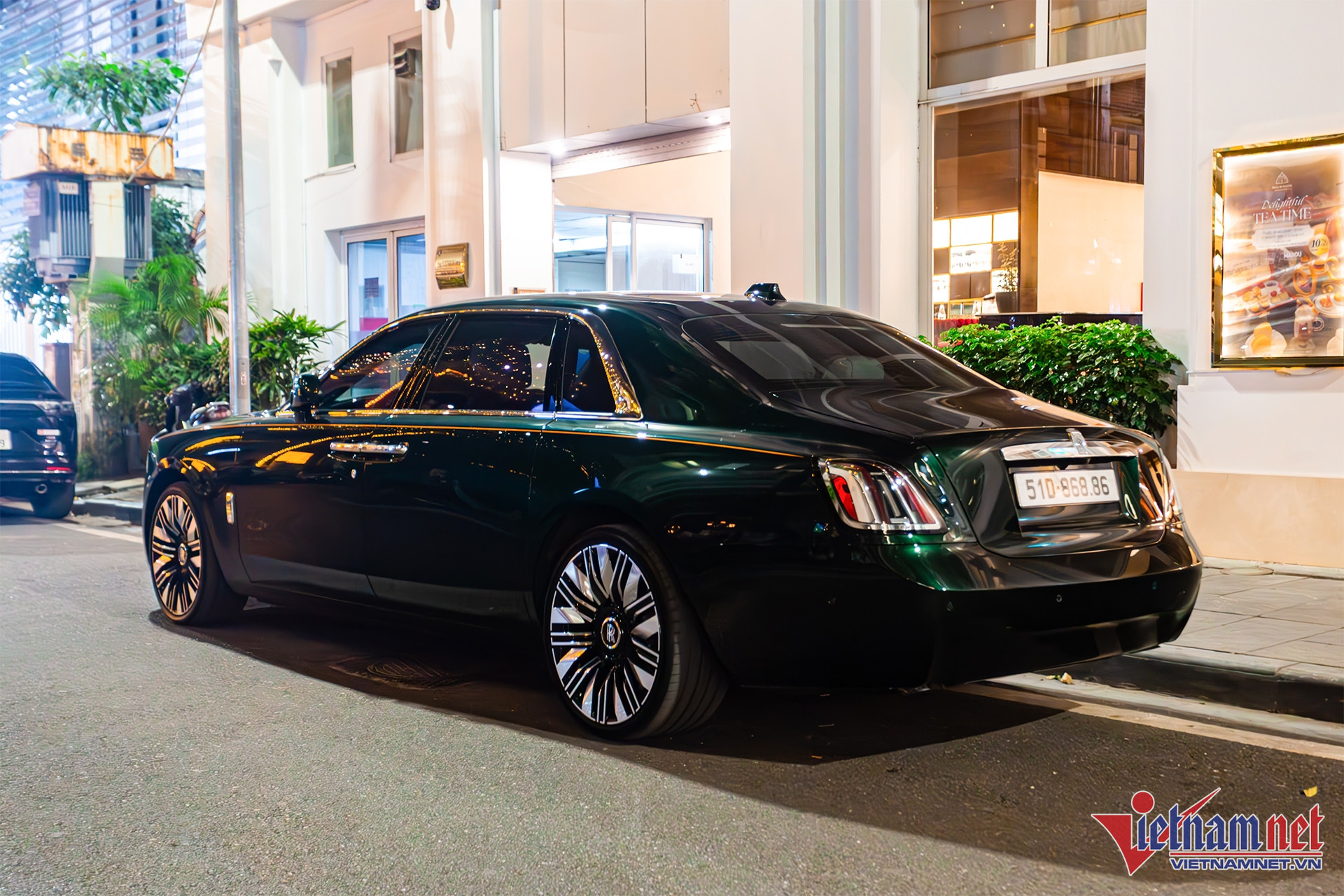 W-ghost series ii 14.jpg