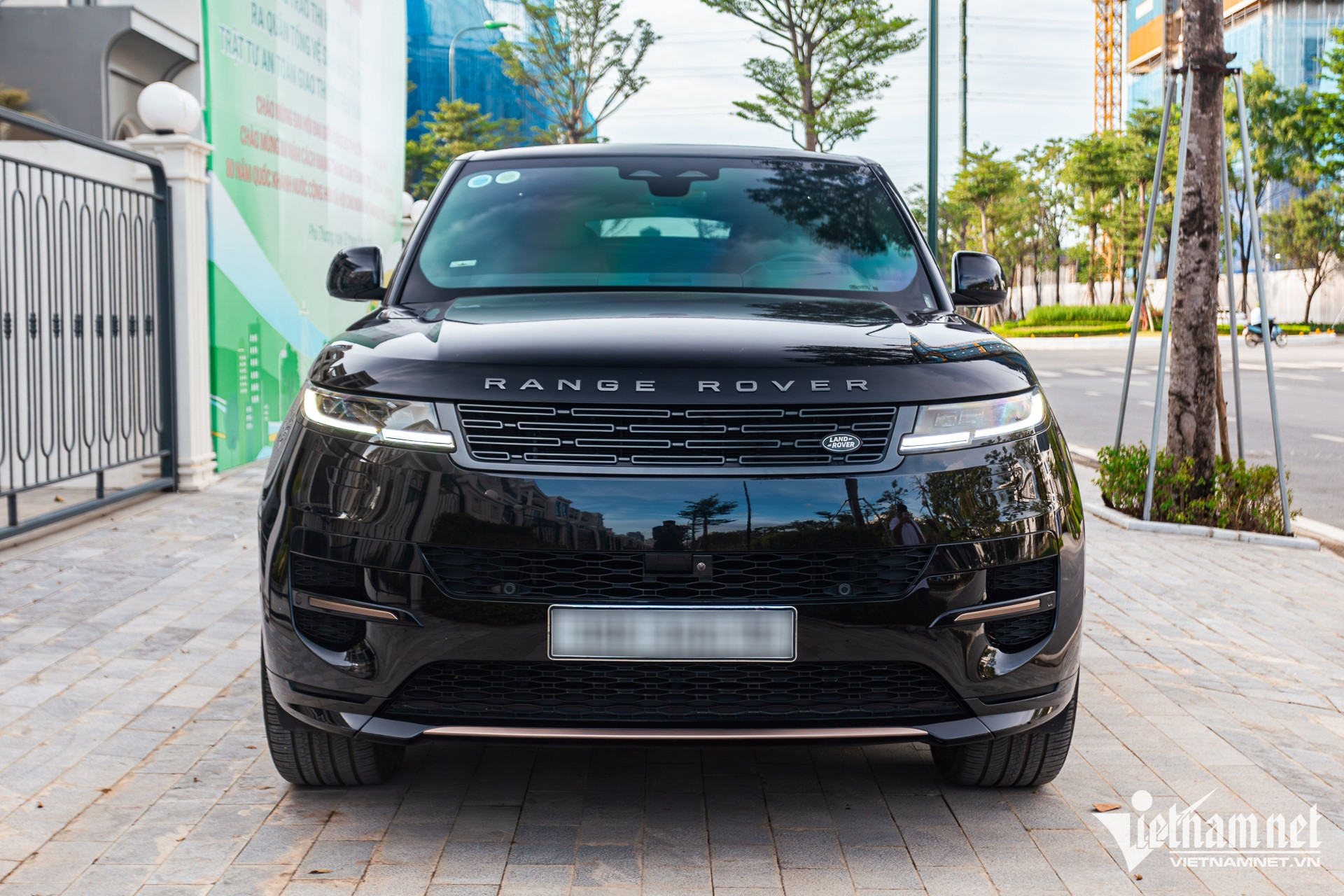 W-range rover 4.JPG.jpg