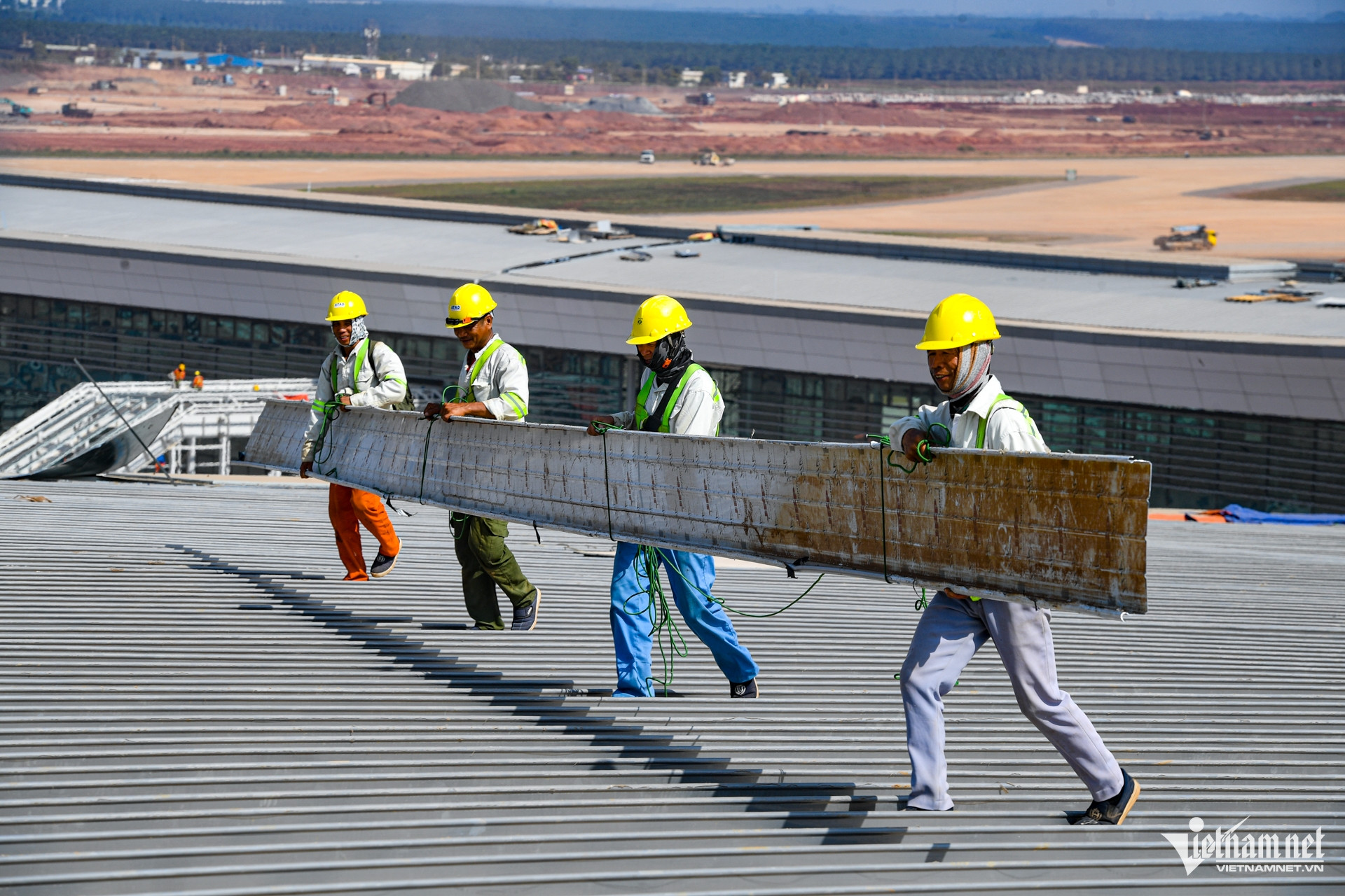 W-sân bay Long Thành Nguyễn Huế 7.jpg