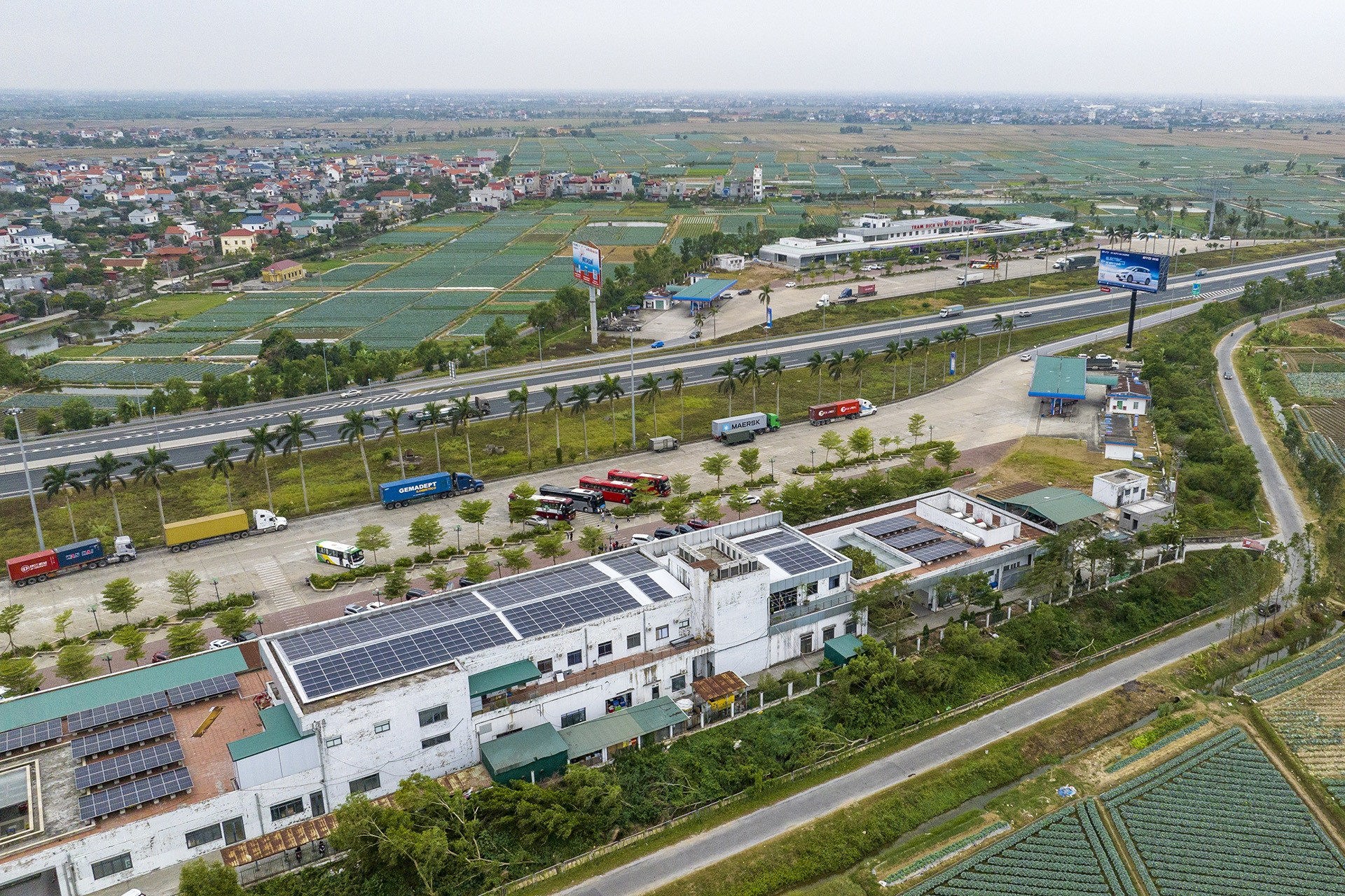 10 trạm dừng nghỉ tạm trên cao tốc Bắc – Nam được khai thác trước 30/4