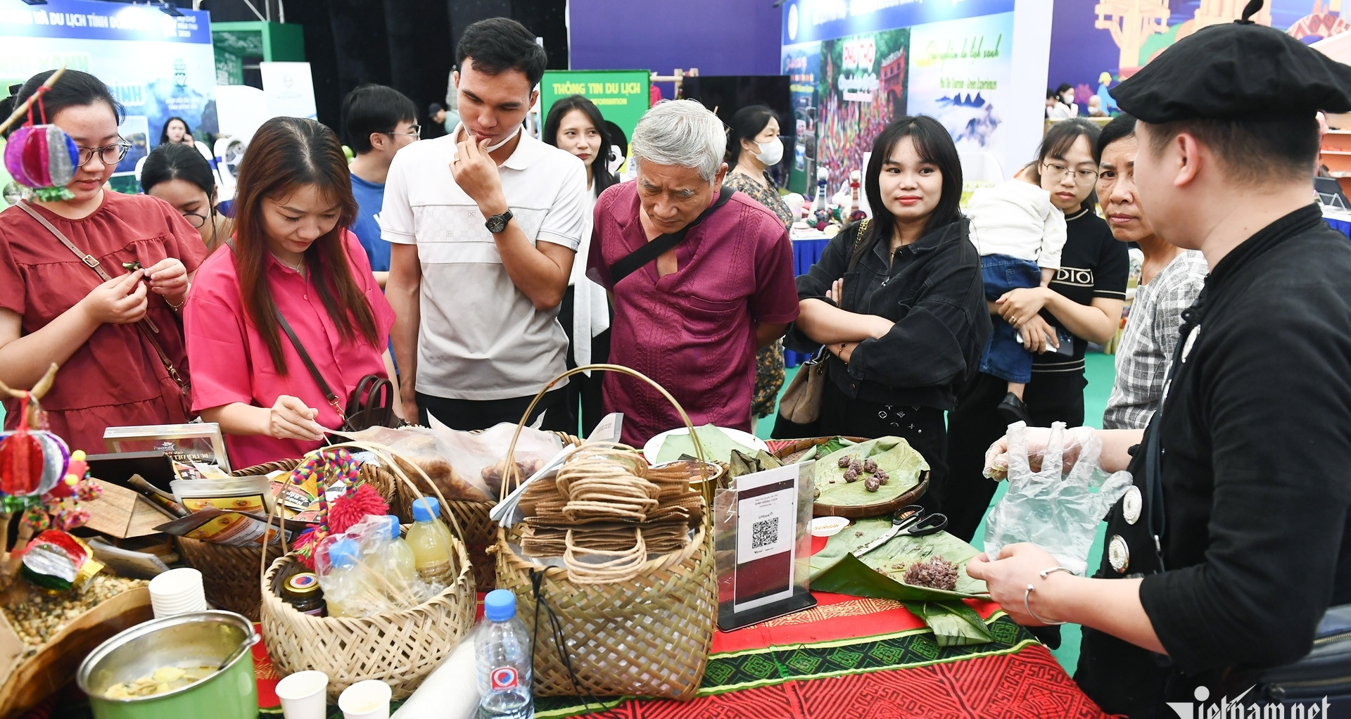 Chỉ 10 ngày tham gia Hội chợ Mùa Thu, doanh nghiệp bán hàng thu về 1.000 tỷ đồng