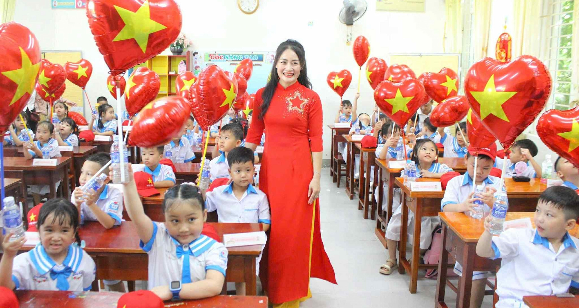 Gần 1.900 thí sinh cạnh tranh 279 suất giáo viên, có môn 1 &amp;apos;chọi&amp;apos; 30