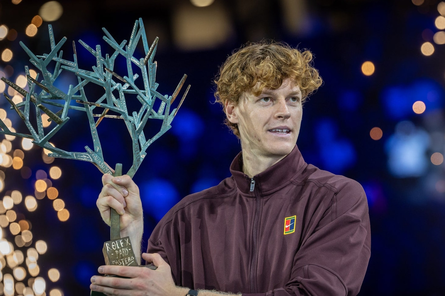 Jannik Sinner vô địch Paris Masters: Trở lại ngôi vua