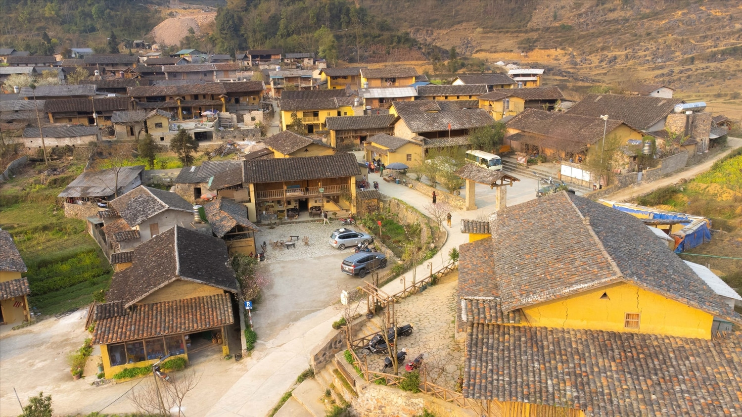 KHó khăn đặc thù 3.jpg