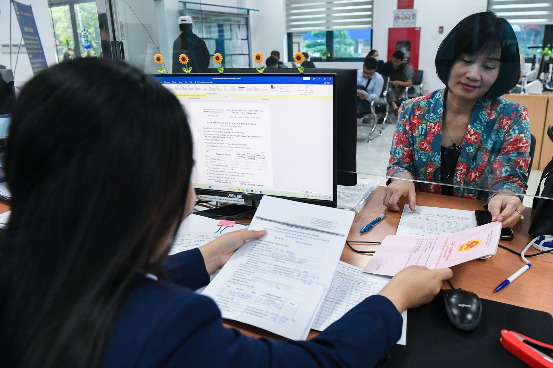 Kiên Giang lên tiếng việc bổ nhiệm cán bộ thiếu tiêu chuẩn