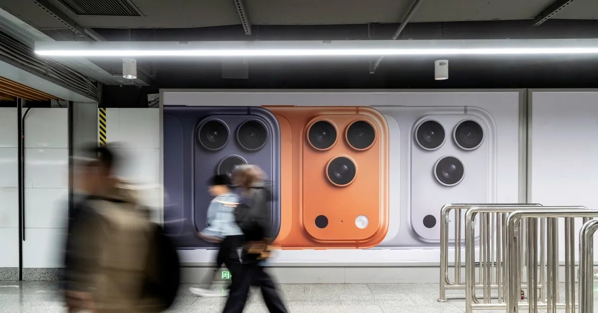 Kỷ niệm 50 năm thành lập, Apple chiêu đãi người hâm mộ bằng "đại tiệc"