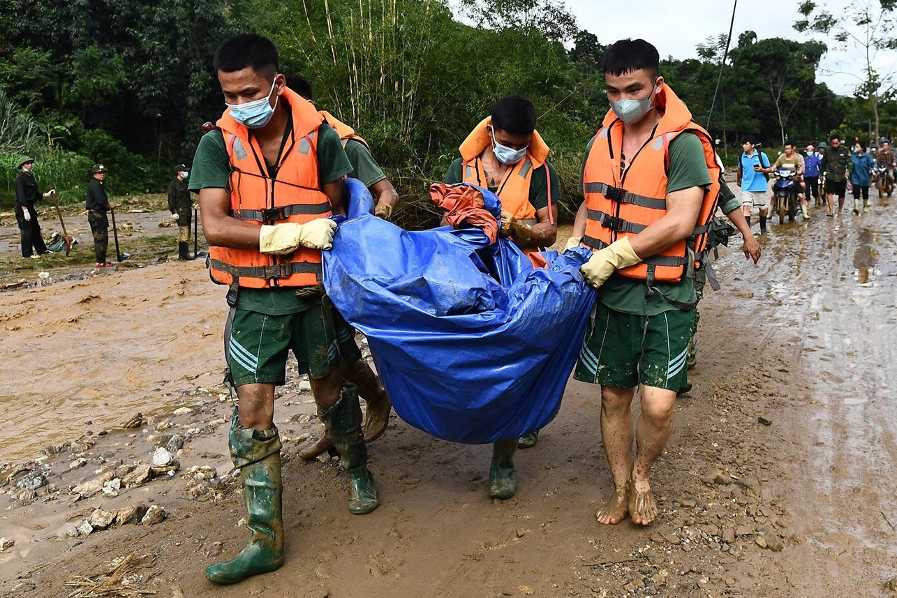 MTTQ Việt Nam công bố danh sách chi hơn 1.000 tỷ đồng cứu trợ đồng bào bị bão lũ