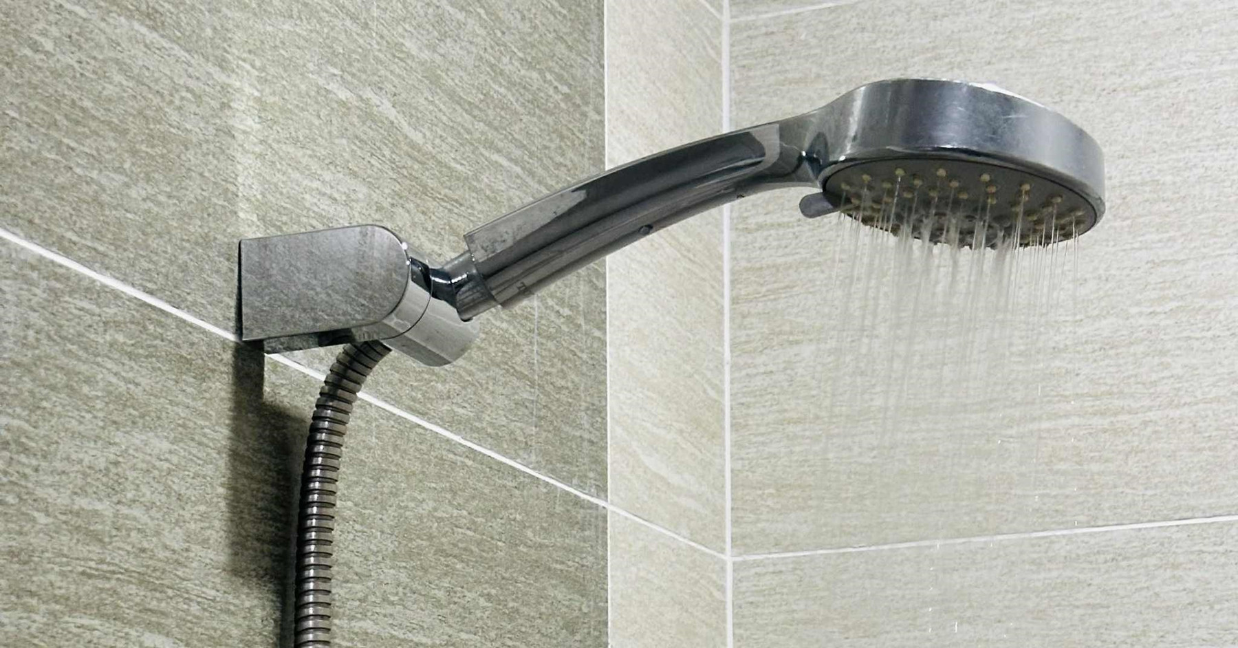 Người đàn ông tử vong trong phòng tắm, 3 lưu ý để tránh nguy hiểm