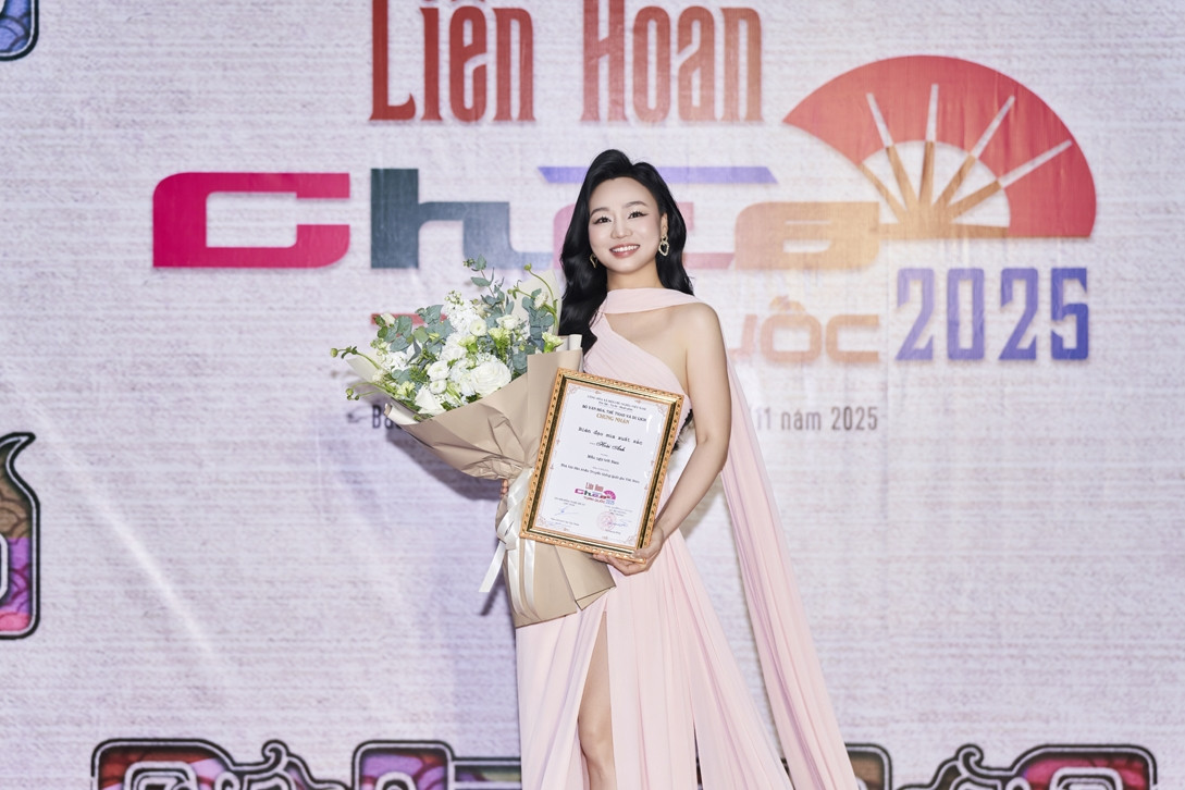 NSƯT Hoài Anh lập thành tích ở Liên hoan Chèo toàn quốc 2025