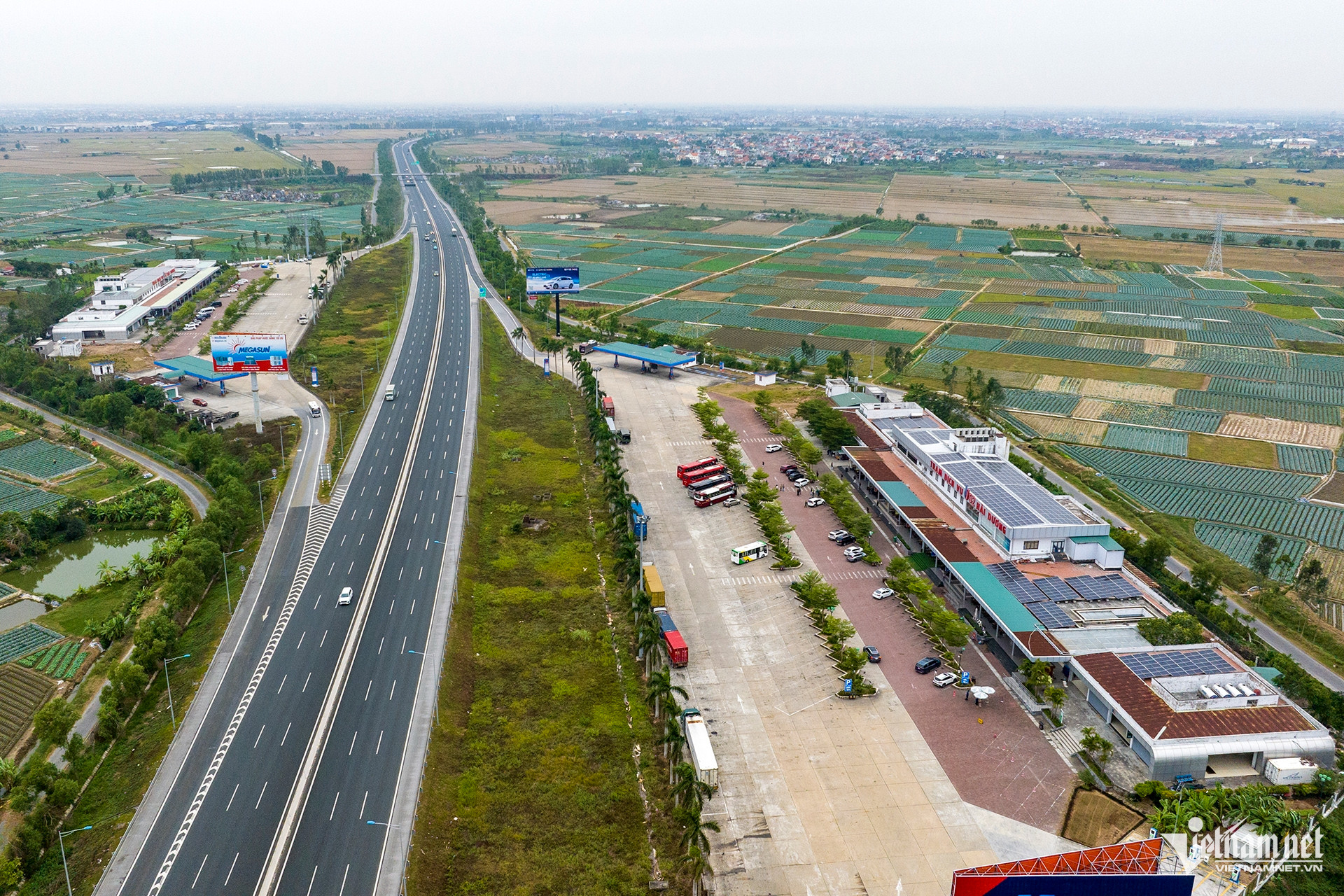 W-tram dung nghi.jpg