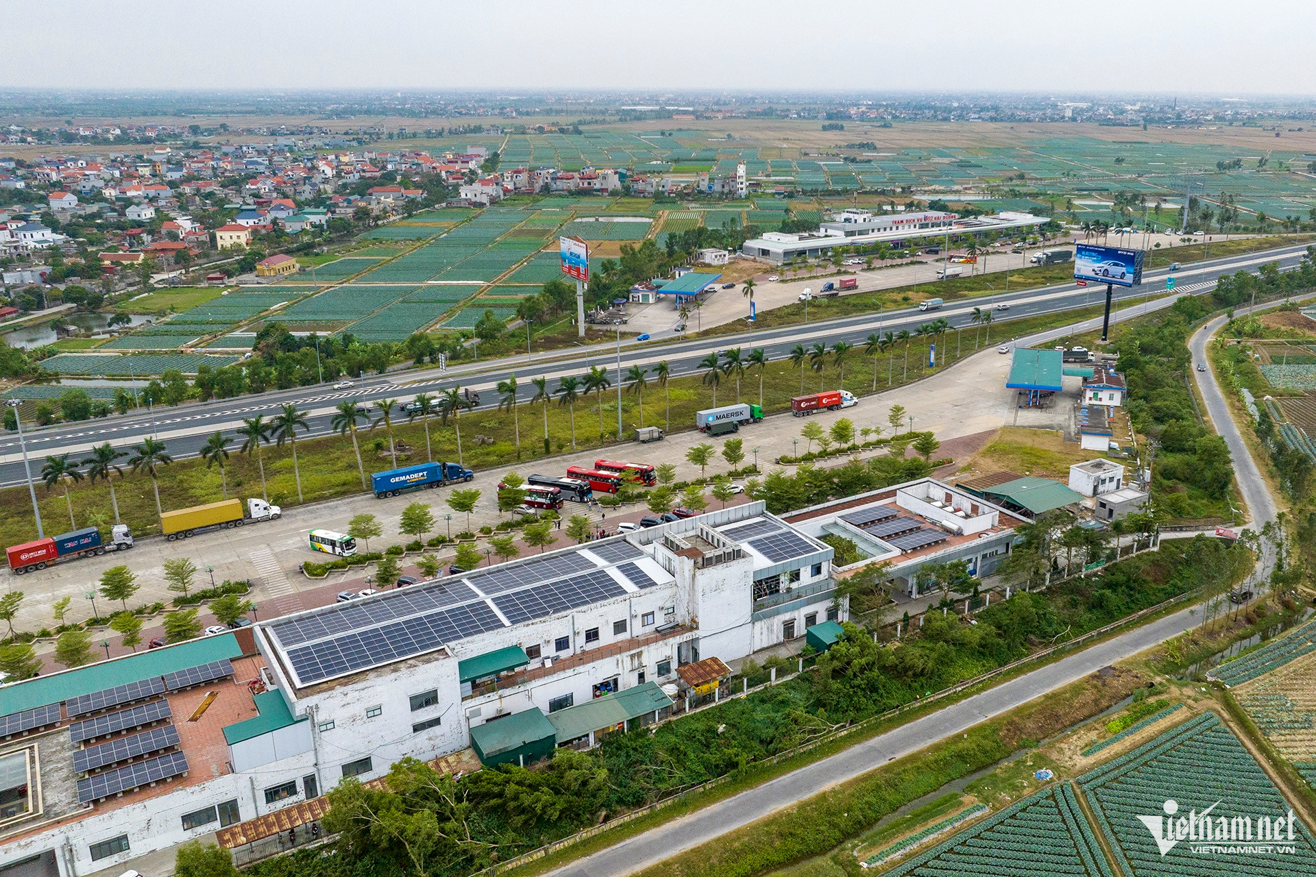 W-tram dung nghi.jpg