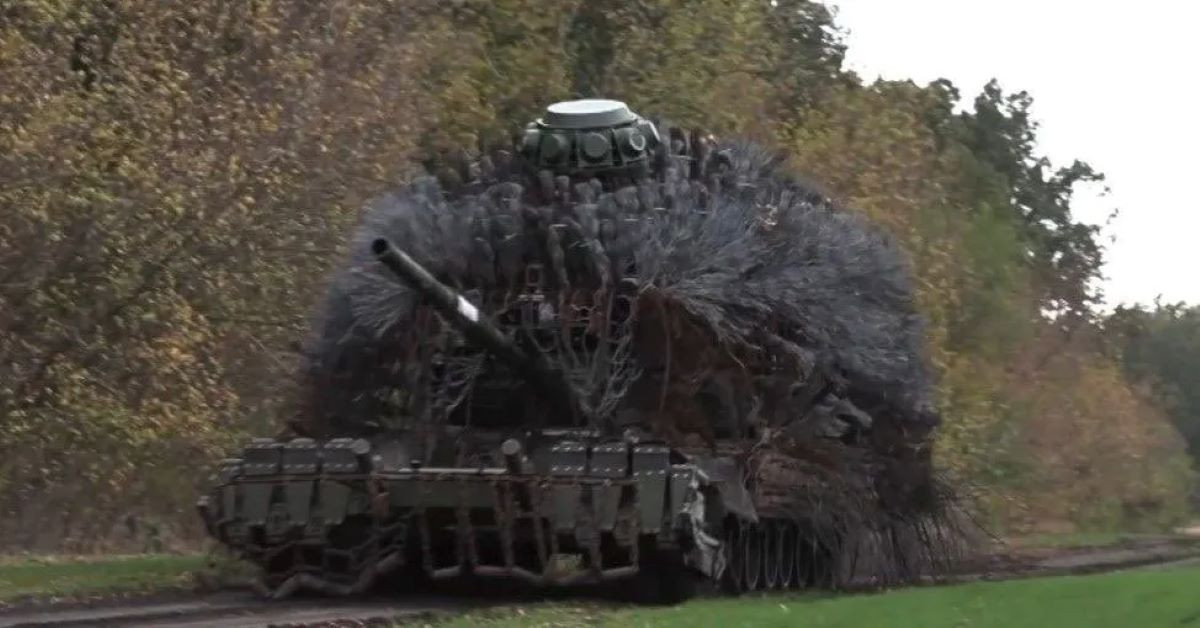 Xe tăng lông nhím 4.jpg