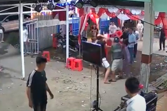 Bản tin cuối ngày 30/11: Nam thanh niên bị đâm chết ngay tại đám cưới ở Cần Thơ