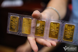 nen mua vang mieng hay vang nhan.jpg