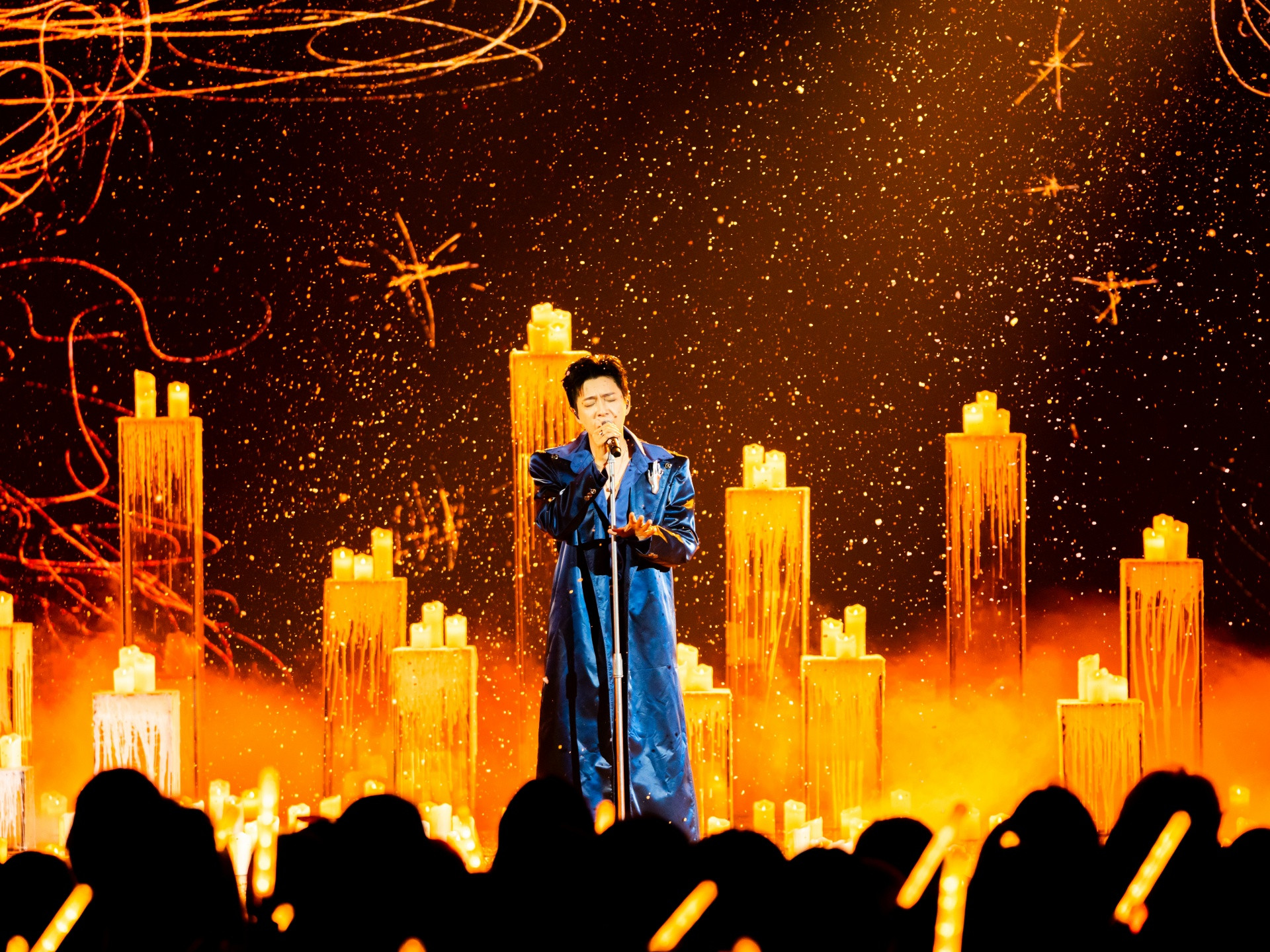 Nhìn Về Phía Anh  (13).jpg