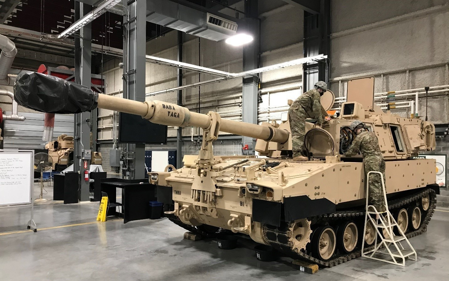 Pháo tự hành M109A7 Paladin.jpg