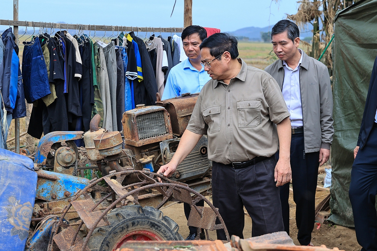 Thủ tướng phát động 'Chiến dịch Quang Trung' thần tốc xây, sửa nhà ở miền Trung