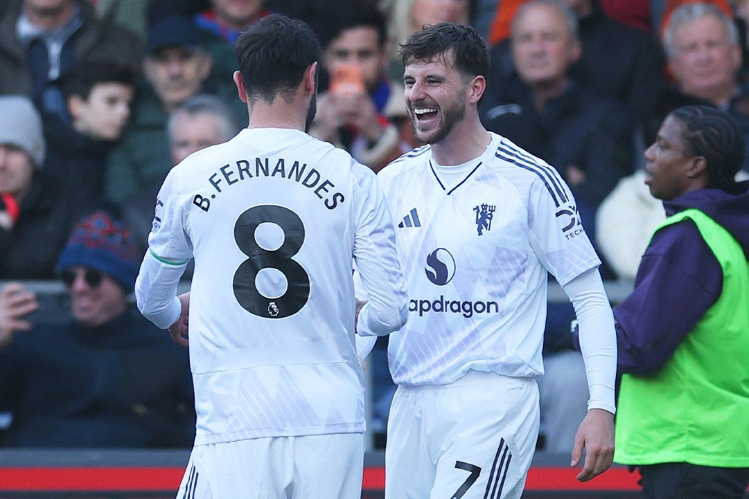 MU xuất sắc ngược dòng hạ Crystal Palace