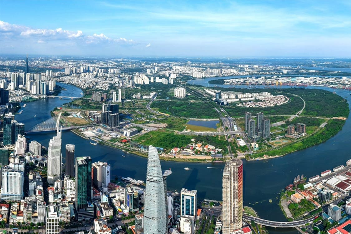 Việt Nam bứt tốc vào top 15 cường quốc thương mại toàn cầu: Bệ phóng mới cho tăng trưởng