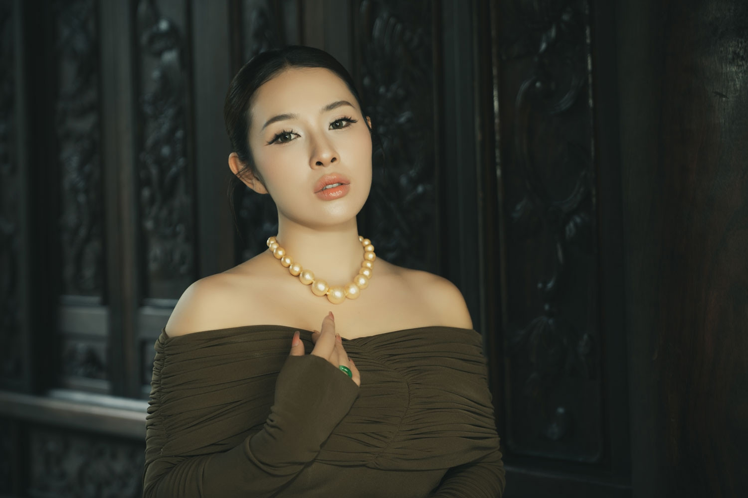 Ca sĩ Bảo Trâm Idol lột xác ngoạn mục trong 'Phút yếu lòng'