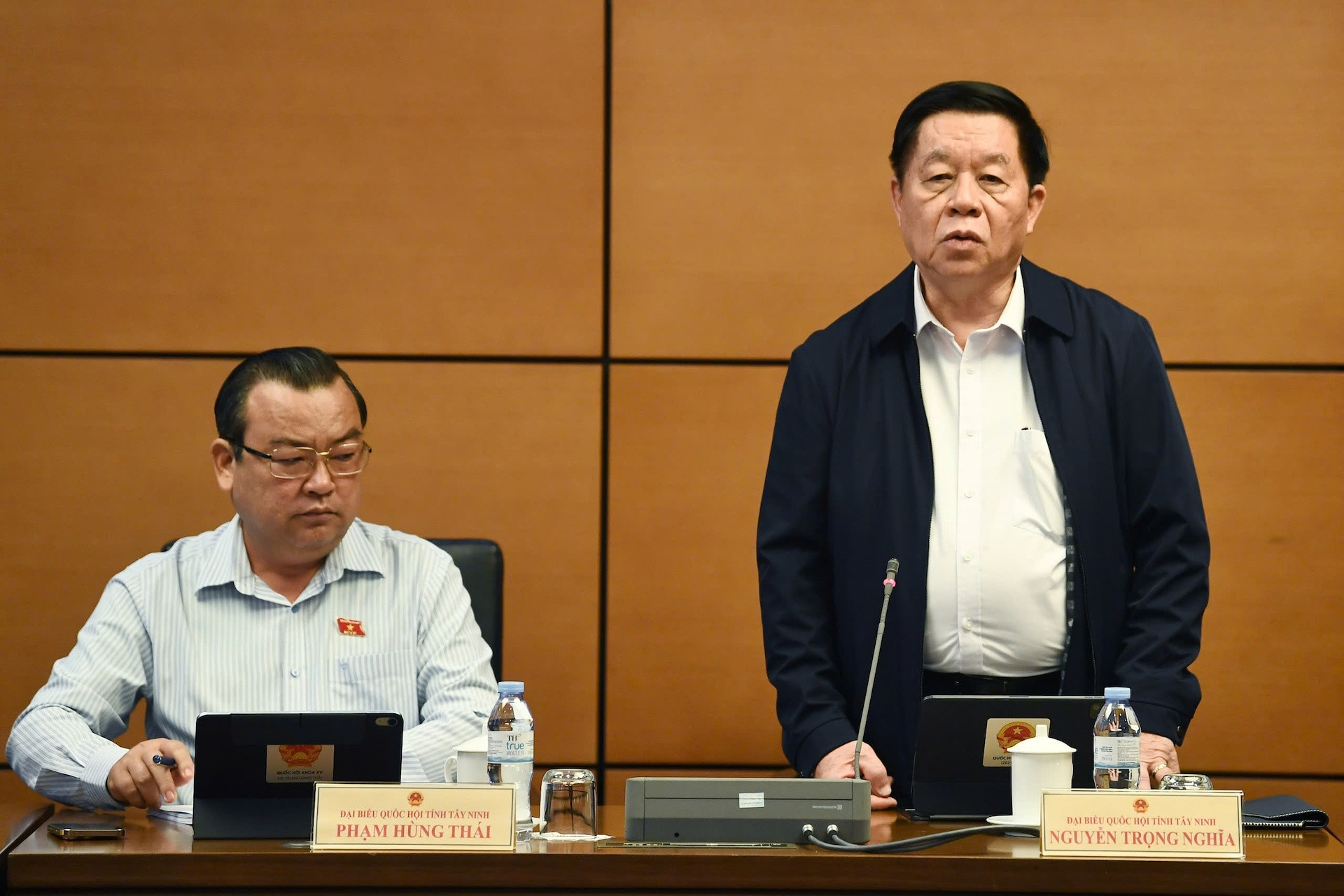 Đại tướng Nguyễn Trọng Nghĩa: Dự thảo nghị quyết không chỉ là 'văn bia' mà là hành động ngay