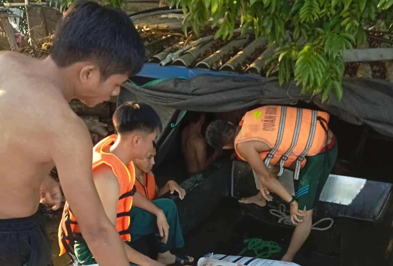 Hà Nội: khẩn trương khắc phục hậu quả ngập úng tại xã Trung Giã và Đa Phúc