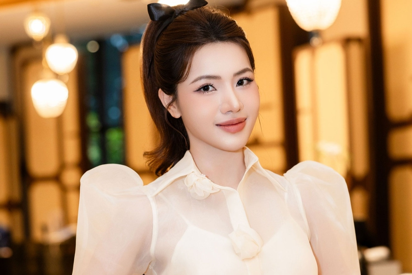 Hoa hậu Jennifer Phạm, Ngọc Quỳnh tranh tài ở giải Pickleball