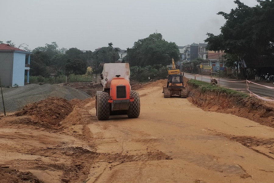 Khởi sắc ở xã nông thôn mới kiểu mẫu Đông Bình