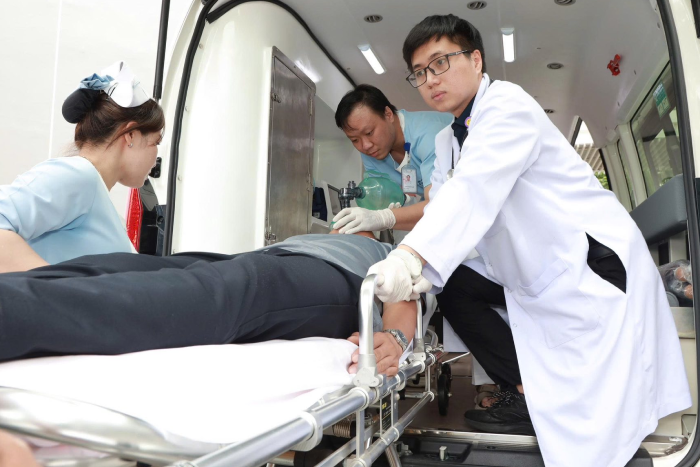 Người đàn ông 29 tuổi đột ngột ngừng tim khi ăn sáng