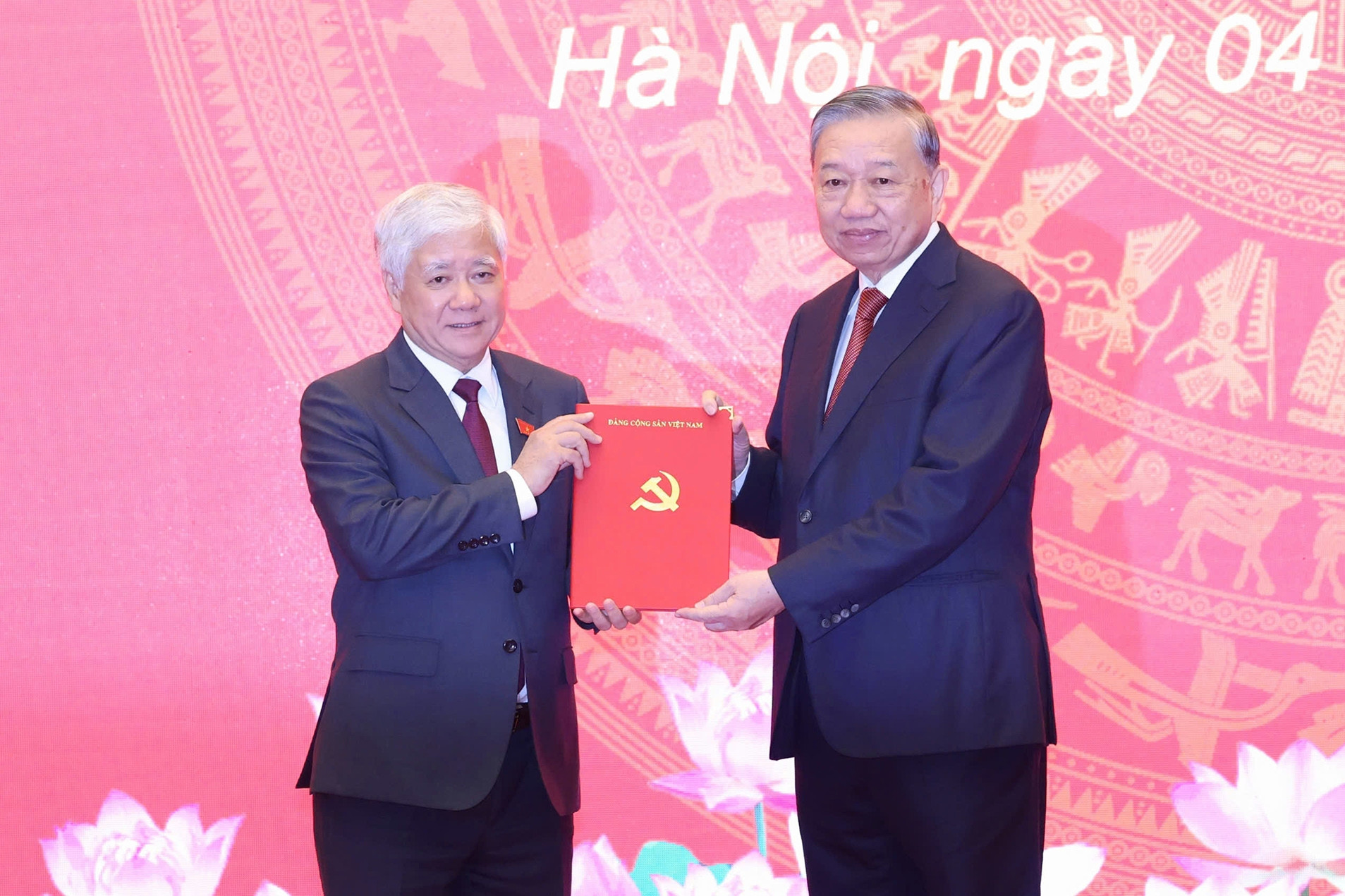 Ông Đỗ Văn Chiến giữ chức Phó bí thư thường trực Đảng ủy Quốc hội