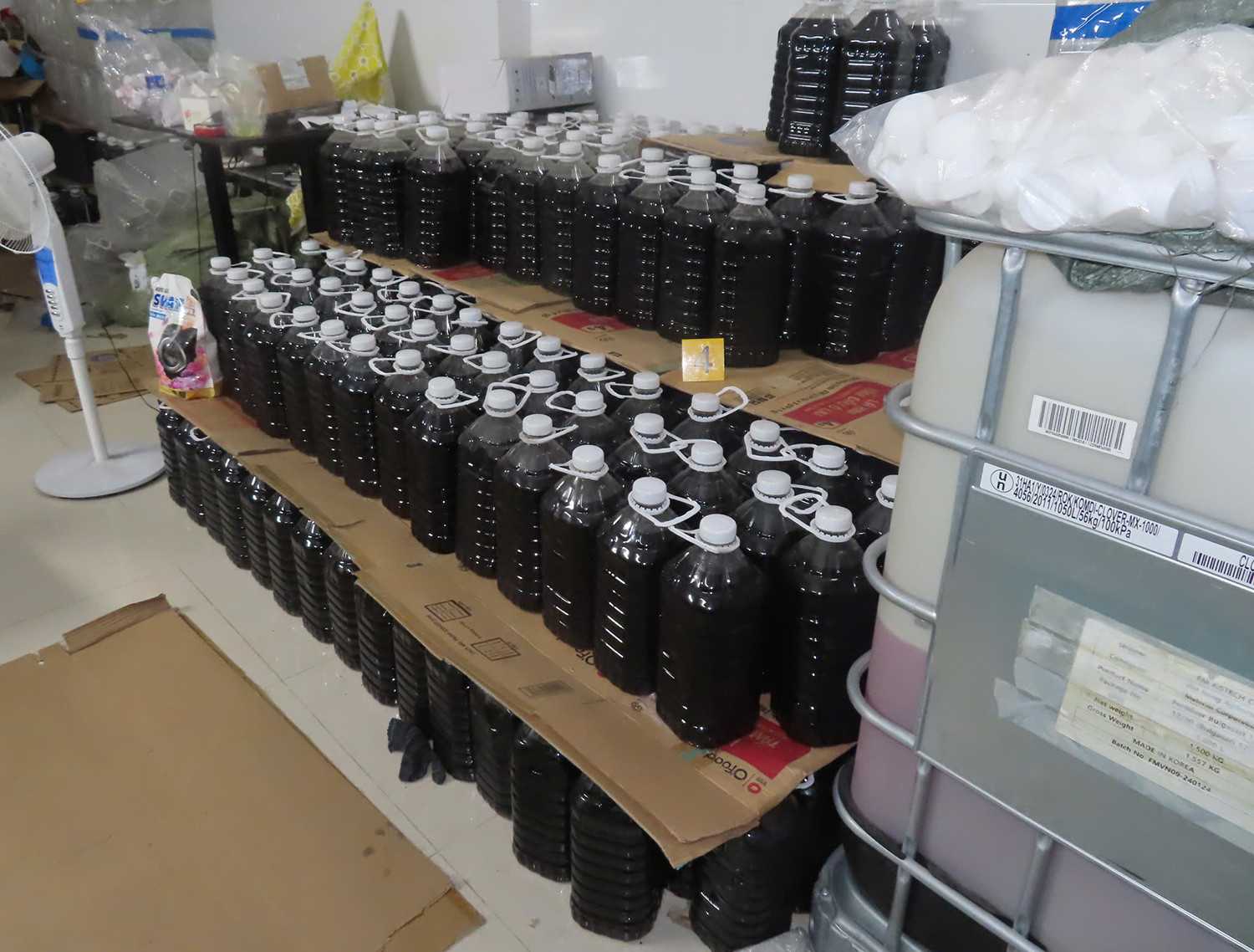 sản xuất nước mắm giả.jpg