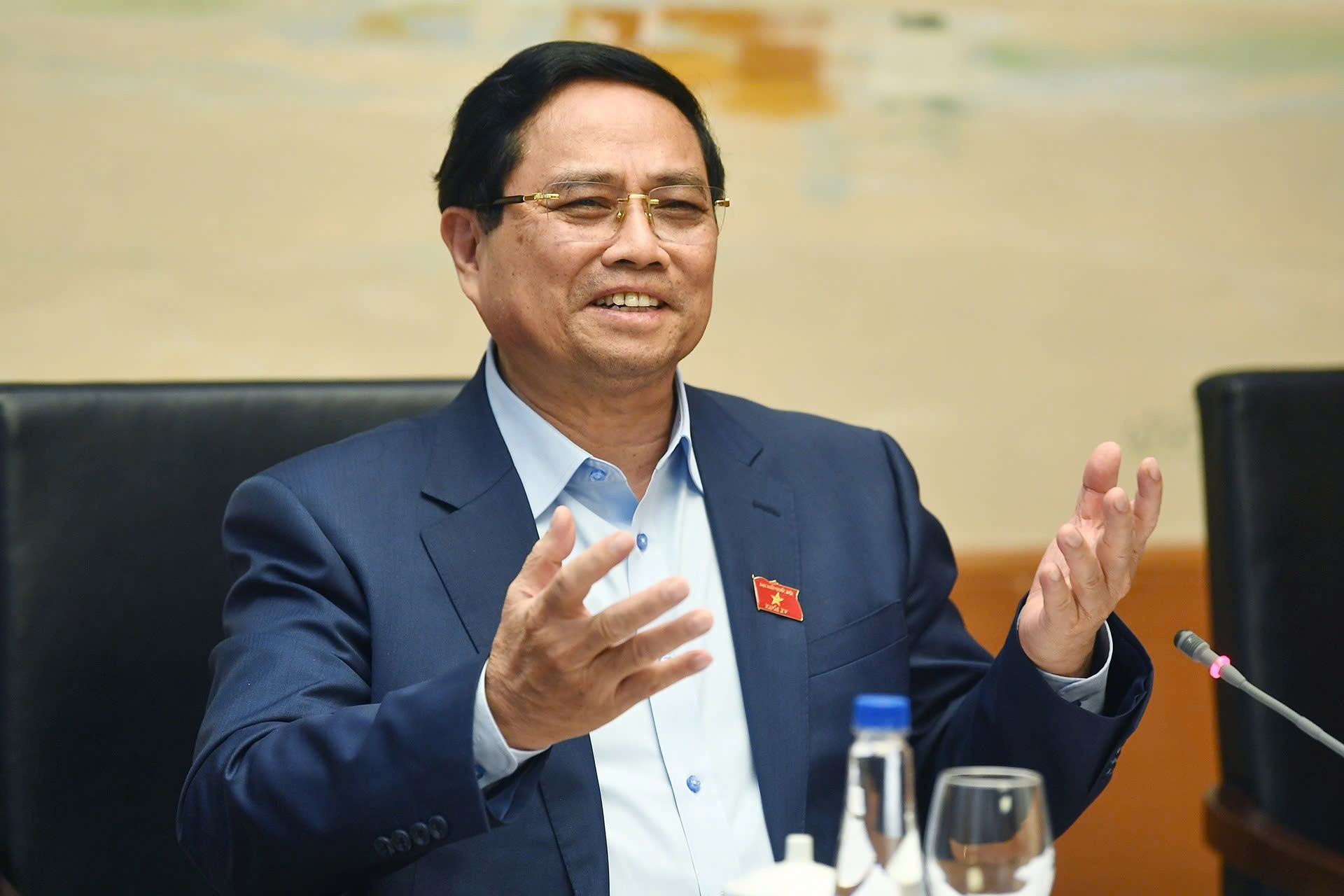 Thủ tướng: Tăng trưởng trên 8% là áp lực, đòi hỏi cả hệ thống phải nỗ lực