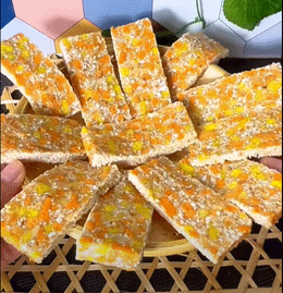 thumb bánh cáy xưởng bánh Chú Lâm.gif