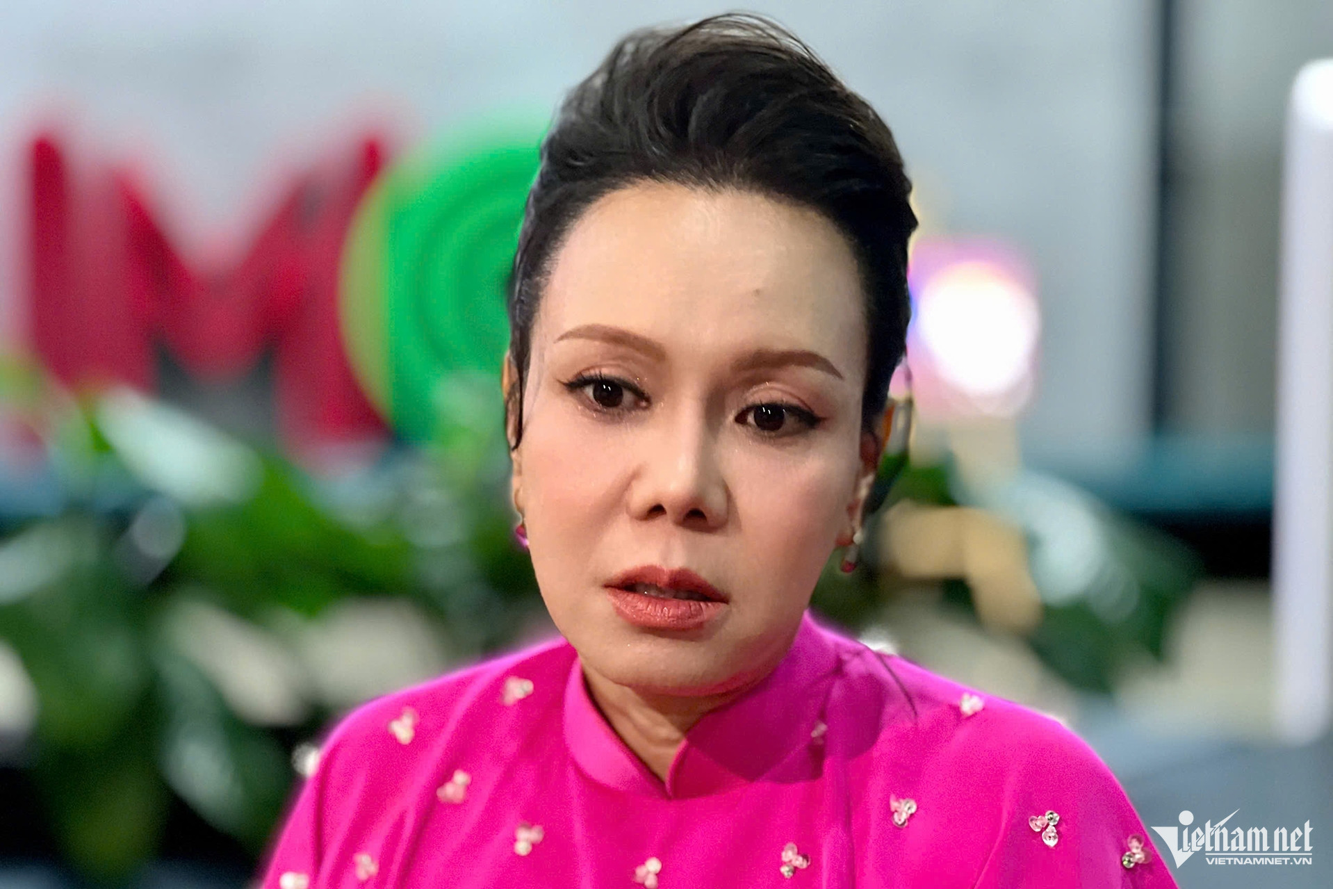 Việt Hương chủ động hạn chế tham gia gameshow vì sức khỏe, tuổi tác