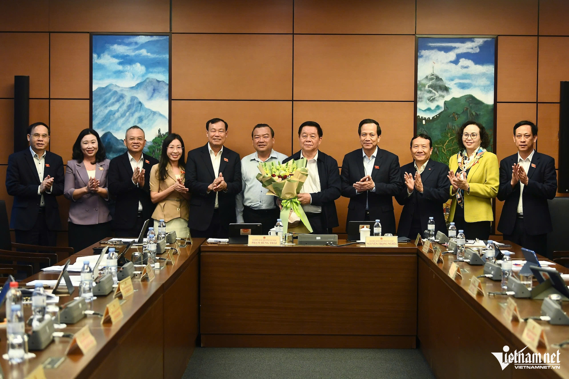 W-nguyen trong nghia 2.jpg